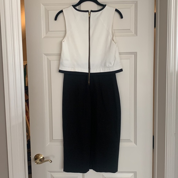 Banana Republic Work Dress Size 4 - Picture 4 of 4